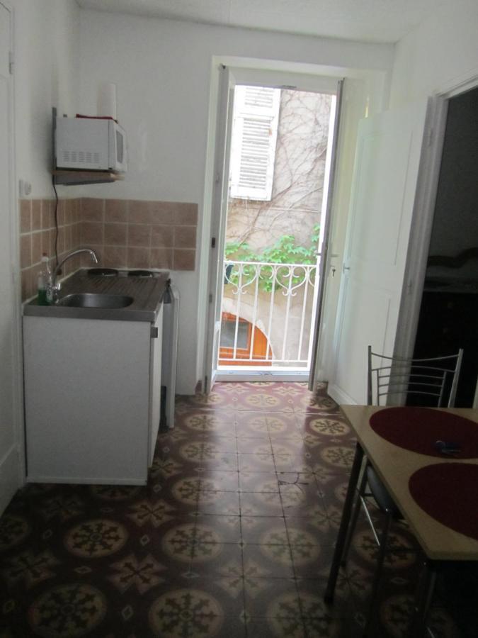 Chez Tania Vallon-Pont-dʼArc